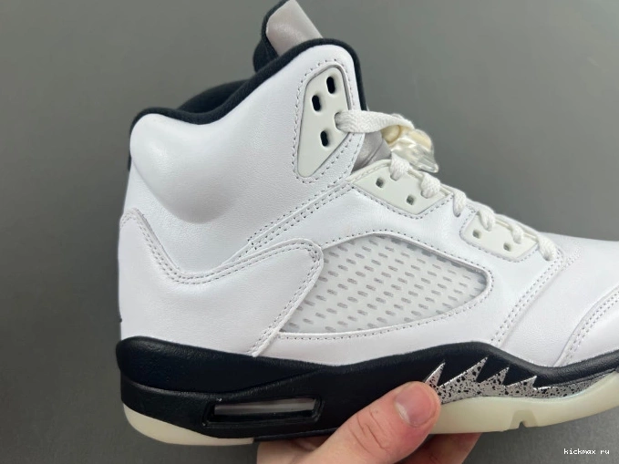 Rep MAX AIR DD0587-110 5 RETRO JORDAN BLACK' 'WHITE 0824